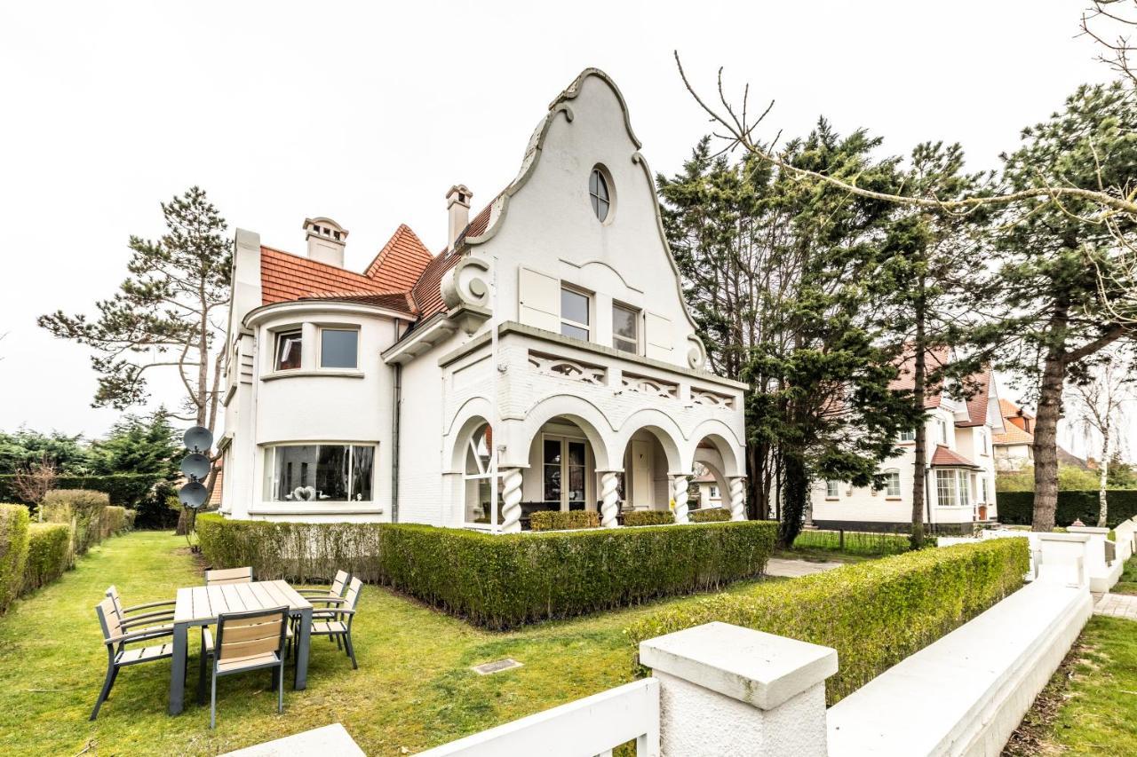 B&B Maison Rabelais De Haan Bagian luar foto