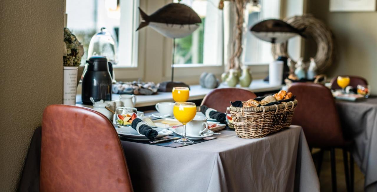 B&B Maison Rabelais De Haan Bagian luar foto